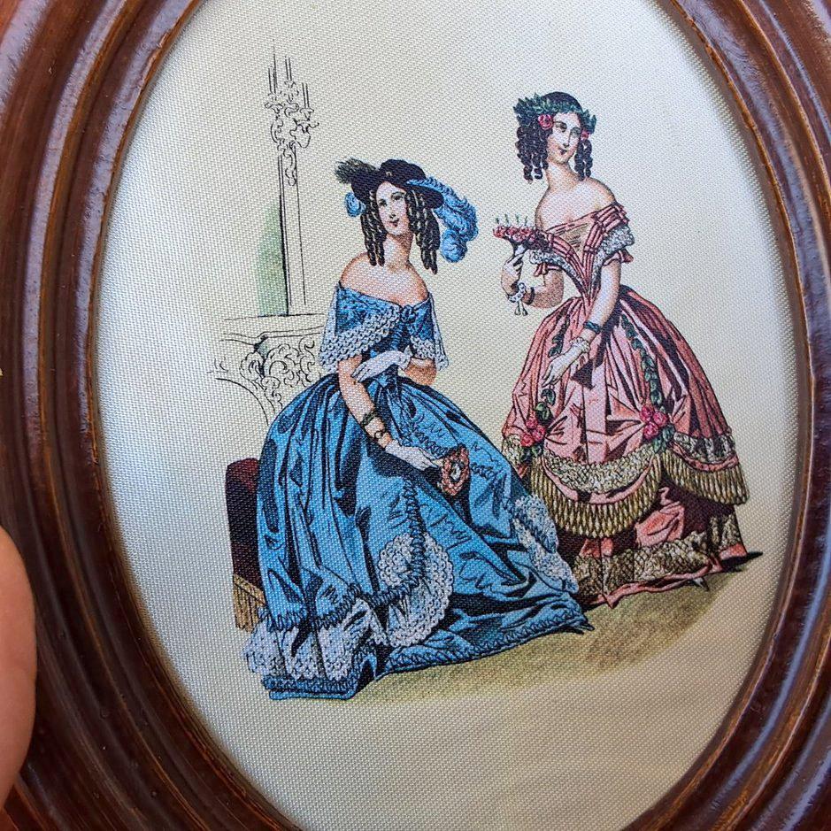 ヴィクトリア朝時代の女性を描いたイタリアのヴィンテージシルク