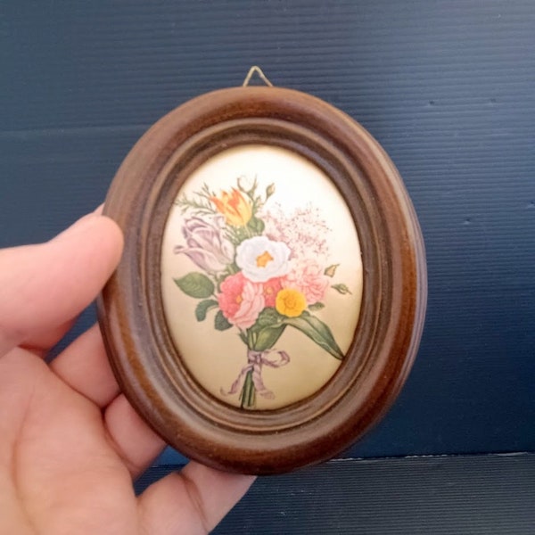 Small Vintage Italian floral image in silk in oval frame,  old printed images in Hard resin Oval frames, small framed image