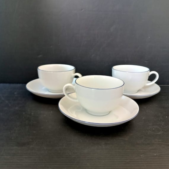 3 White Coffee Cups With / Non Saucers by Thun in Fine Porcelain - Etsy  Israel