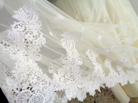 Elegant Italian cream color wedding dress vintage… - image 5