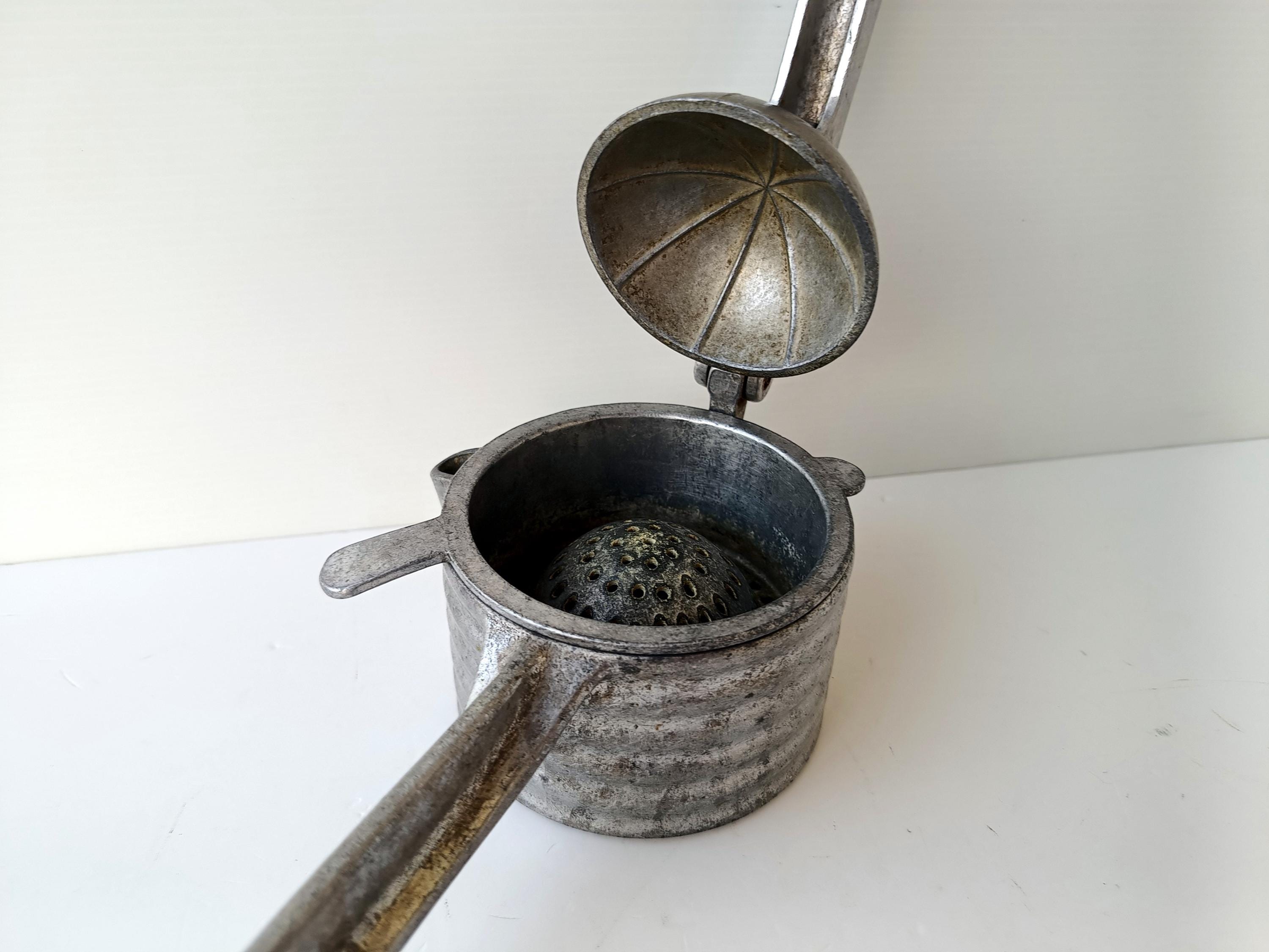 Vintage Italian Marked Simplex 1 Hand Juicer Culinary Medical