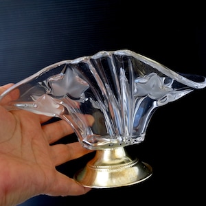 Beautiful Italian vintage centerpiece clear glass bowl with silver pedestal base, Italian corrugated glass fruit bowl