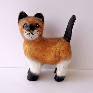 Collectible Vintage Wooden cat, toy cat Decor, wooden cat Figurine, Wood Carved Cat, Wood Cat, Wooden Decor,  Home Decor cats lover gift
