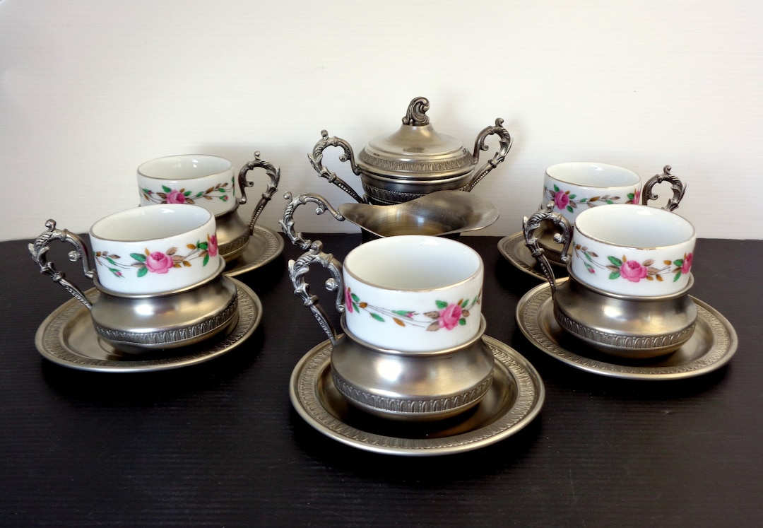 Porcelain Vintage Coffee Set in Porcelain and Tin Handled Holders 5 ...