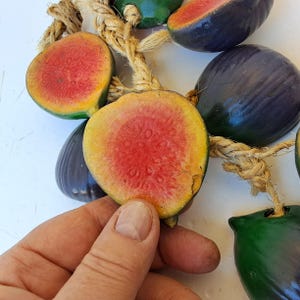 Vintage rustic style farmhouse kitchen Wall Hanging String Ceramic lemon fruits and figs, 70s Kitchen Decor, Artificial fruits on the rope image 3
