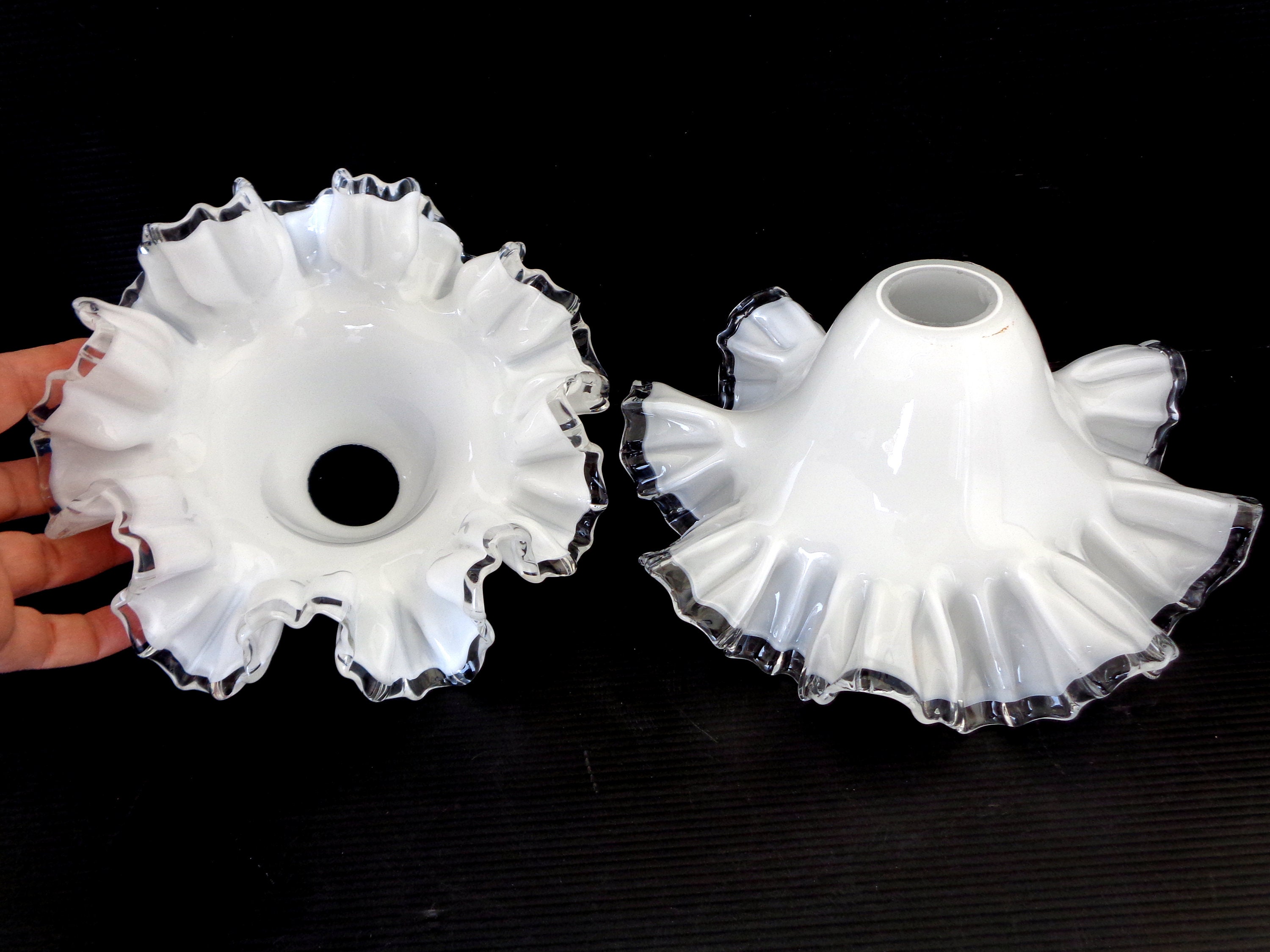 cup with curled border Vintage Italian Milk Glass Chandelier Lamp Replacement Parts Cup spare parts chandeliers Milk blown glass lampshade cup with curled border Vintage Italian Milk Glass Chandelier Lamp Replacement Parts Cup spare parts chandeliers Milk blown glass lampshade