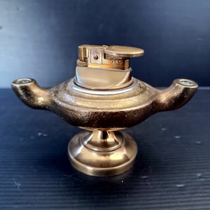 Vintage table lighter golden color heavy brass, vintage collectibles lighter, shaped Aladdin lamp, office brass desk decor