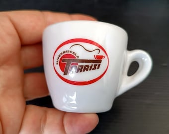 ヴィンテージのイタリア製クラシックなカフェ・モレノのエスプレッソ
