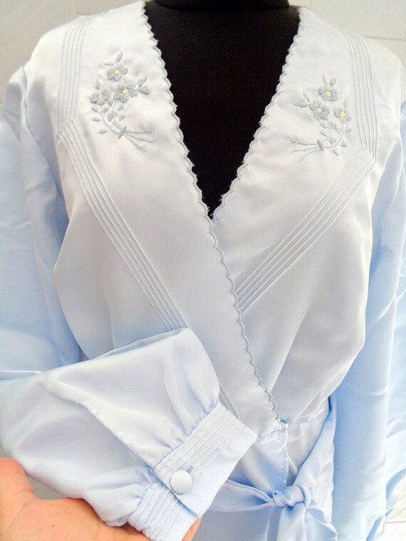 Luxury hand embroidered wedding night dress linge… - image 9