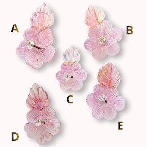 Vintage Murano-glasblomma – Rosa ribbade kronblad med ljusguldfärgad pensel på blad