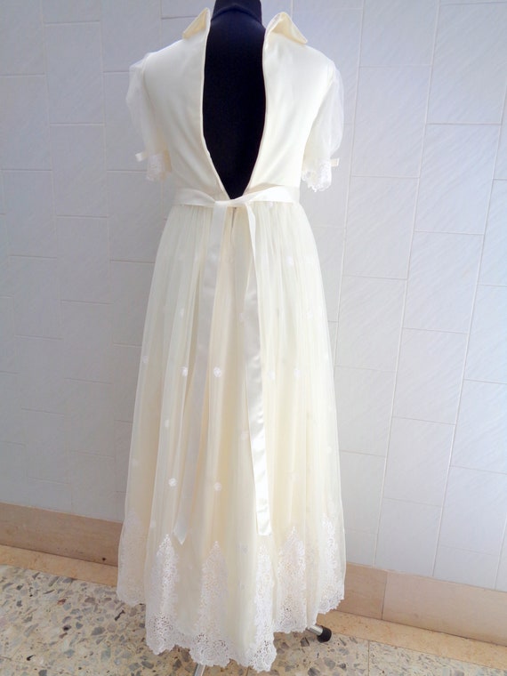 Elegant Italian cream color wedding dress vintage… - image 9