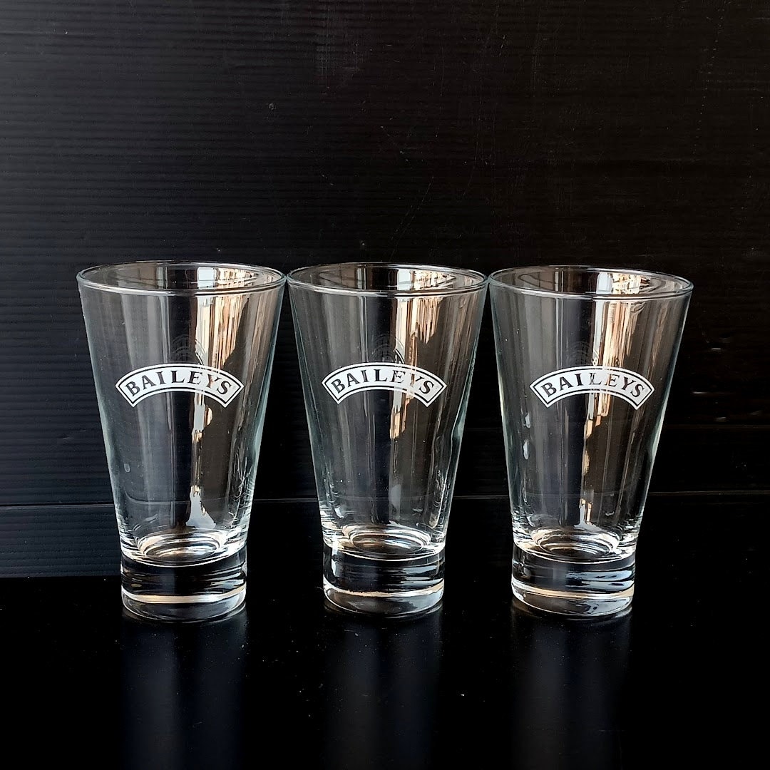 Set 3 Vintage Baileys Liqueur Glass Long Drink Lettering 0.22l, Longdrink Glasses, Baileys Glasses, Collector's Gift, Barware Collection - Etsy UK Set 3 Vintage Baileys Liqueur Glass Long Drink Lettering 0.22l, Longdrink Glasses, Baileys Glasses, Collector's Gift, Barware Collection - Etsy UK