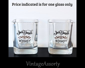 Vintage schweres Bodenglas trinkt Jack Daniels quadratisches Whiskyglas der 1979er Jahre, Trinkglas, Jack Daniel's, Jack Daniels Whiskyglas