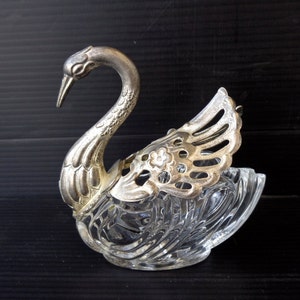 Vintage Italy 60s elegant salt cellar, Crystal/ Silver Plate Swan with wings Salt Cellar, ring&#39;s holder shape swan