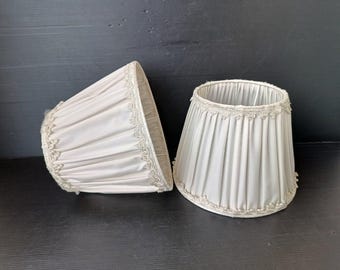 Vintage voorraad witte stoffen lampenkap, gevoerde stoffen lampenkappen voor lamp E14.