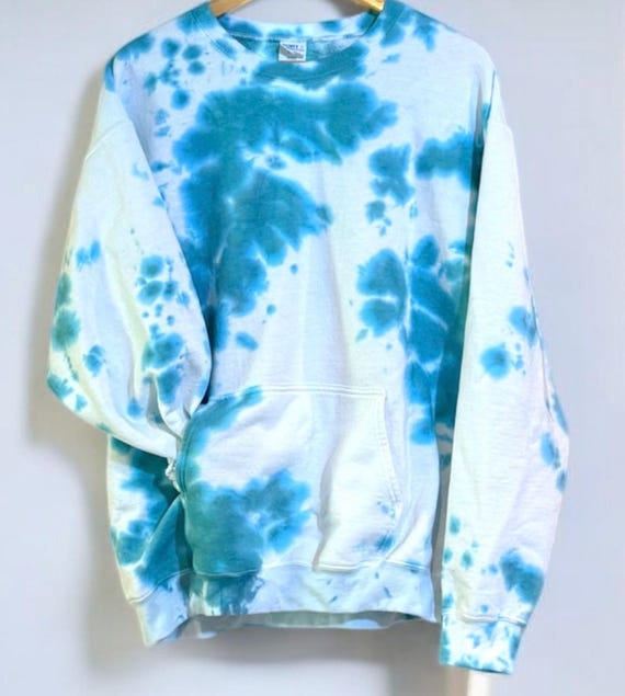 Unisex Crumple Tie Dye Fleece Sweatshirt with Kangaroo Pocket | Cozy Crewneck Pullover | Matching Loungewear Set | Handmade Tie Dye