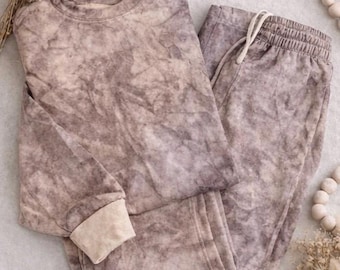 Cocoa Mist Handmade Marble Tie Dye Fleece Sweatshirt with Kangaroo Pocket | Unisex Pullover
