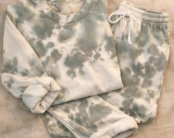 Conjunto de estar por casa teñido a mano / Sudadera y pantalón deportivo con efecto tie-dye de Cloud Crumple