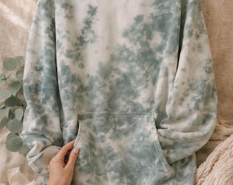 Hand-Dyed Tie Dye Fleece Sweatshirt | Kangaroo Pocket, Unisex Pullover Loungewear