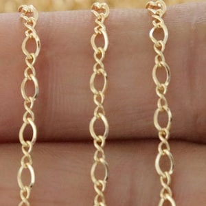 Gold Filled Figure 8 Chain, 3.1x2.1mm, small Figure 8 Links, 3.1x2.1mm,  (GF-040)