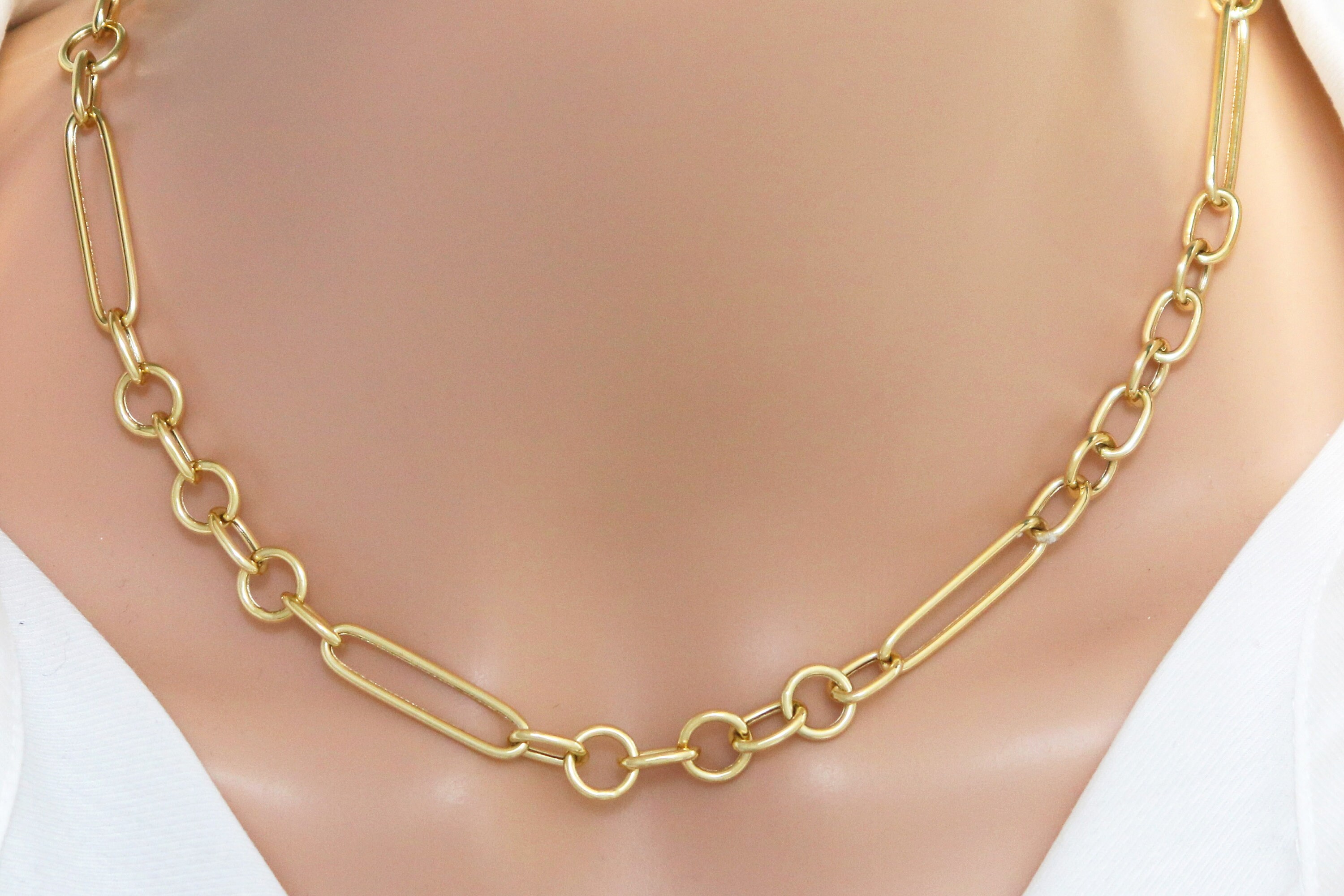Gold-plated boston chain necklace with elongated links
