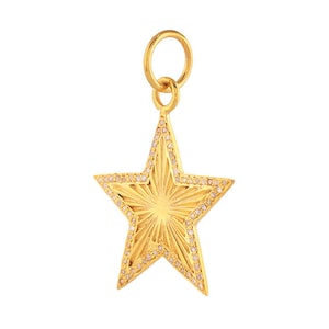 Pave Diamond Fluted Star Pendant, (DPM-1330)
