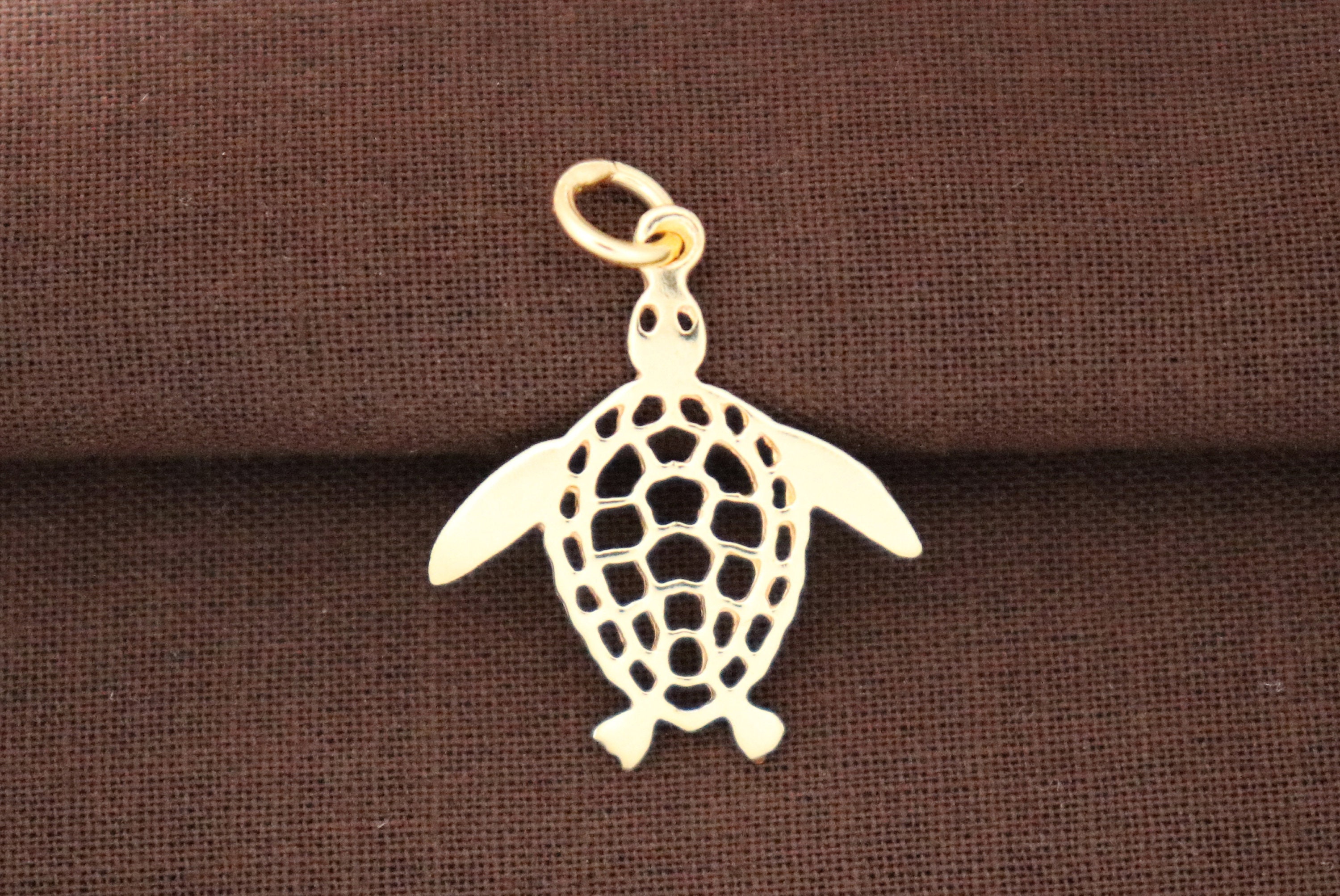 Karen Hill Tribe Turtle Charms TH-8256-256 | Etsy