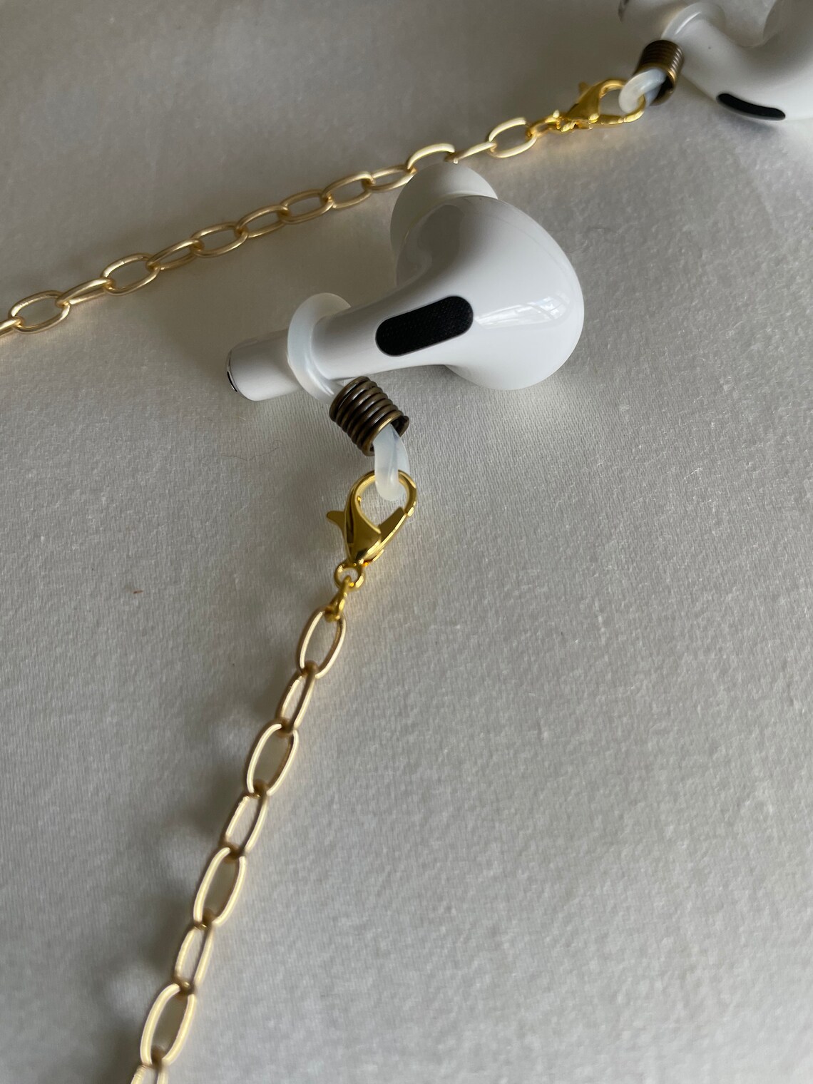 Airpod Chain Vintage Chain Airpods Holder Airpod Necklace Etsy