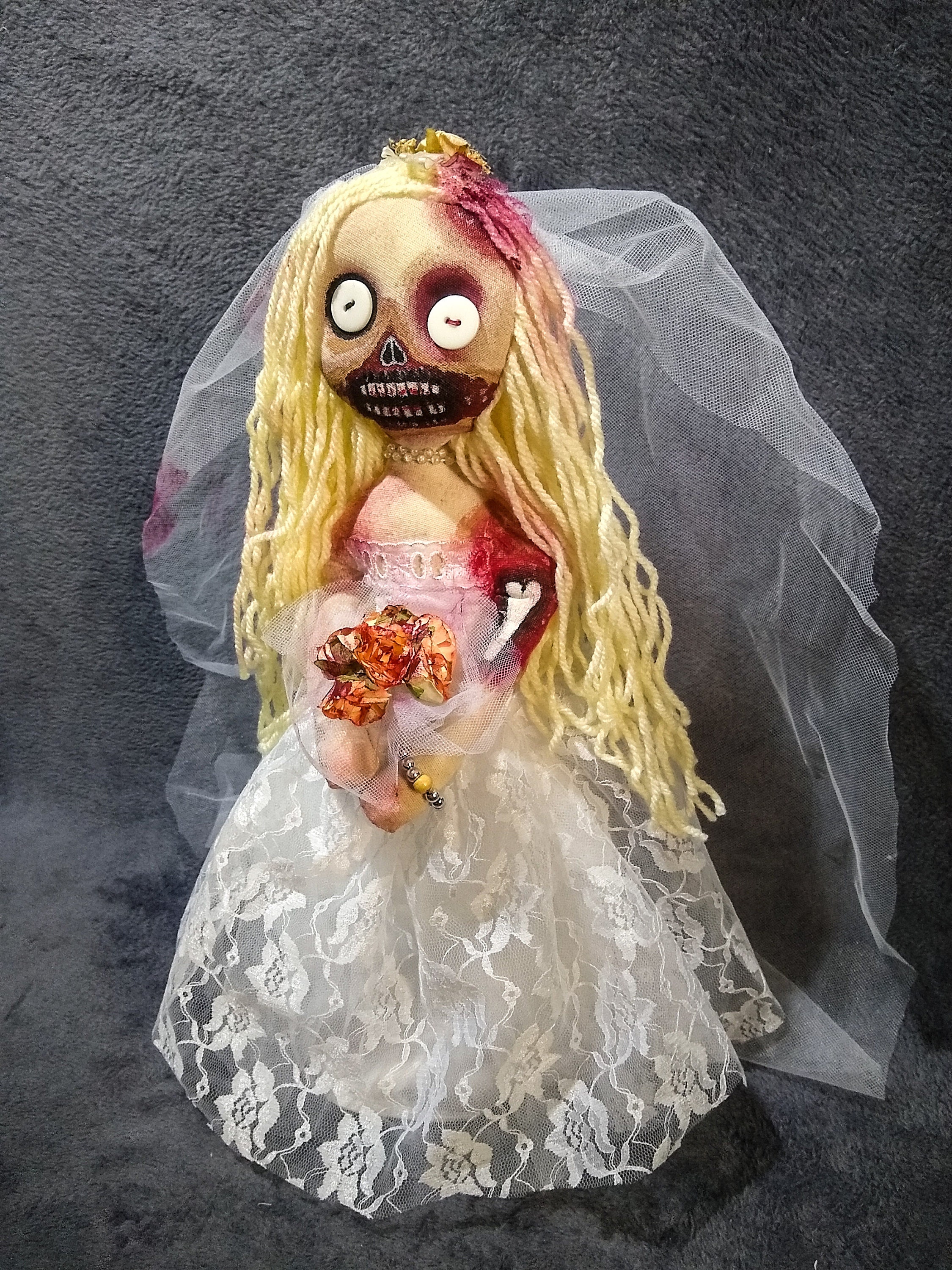 Zombie Bride Cloth Doll / Skull / Gothic Doll / Corpse Bride / Doll with Creepy Wedding Dress / Corpse Bride