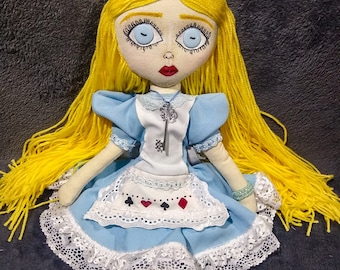 Alice in wonderland / gothic doll / cloth doll / creepy / Alice's madness returns / Alice collectible doll