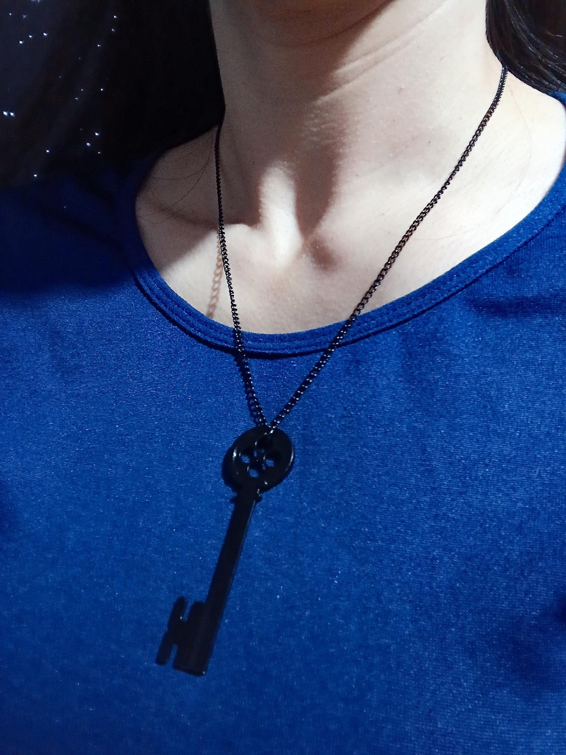 Coraline Necklace Button Key Witch Stone Keychain Ouija Beldam Seer Stone Coraline and the Other Mother Amulet and Key Etsy UK