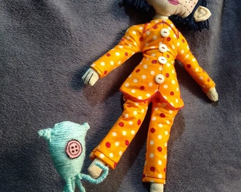 Cloth doll / Coraline doll / Coraline and the secret door / Custom Coraline / button eyes / coraline key / button key