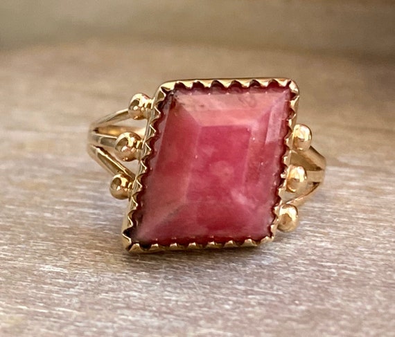 14K Gold Vintage Rhodonite Ring