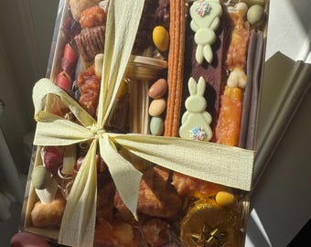 Easter Themed Dog Hamper • Luxury Gift Ready Dog Treat Box with Clear Display • Dog Safe Easter Bunny Chocolates