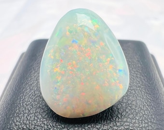 Coober Pedy Opal - 4.2 carats - Australia