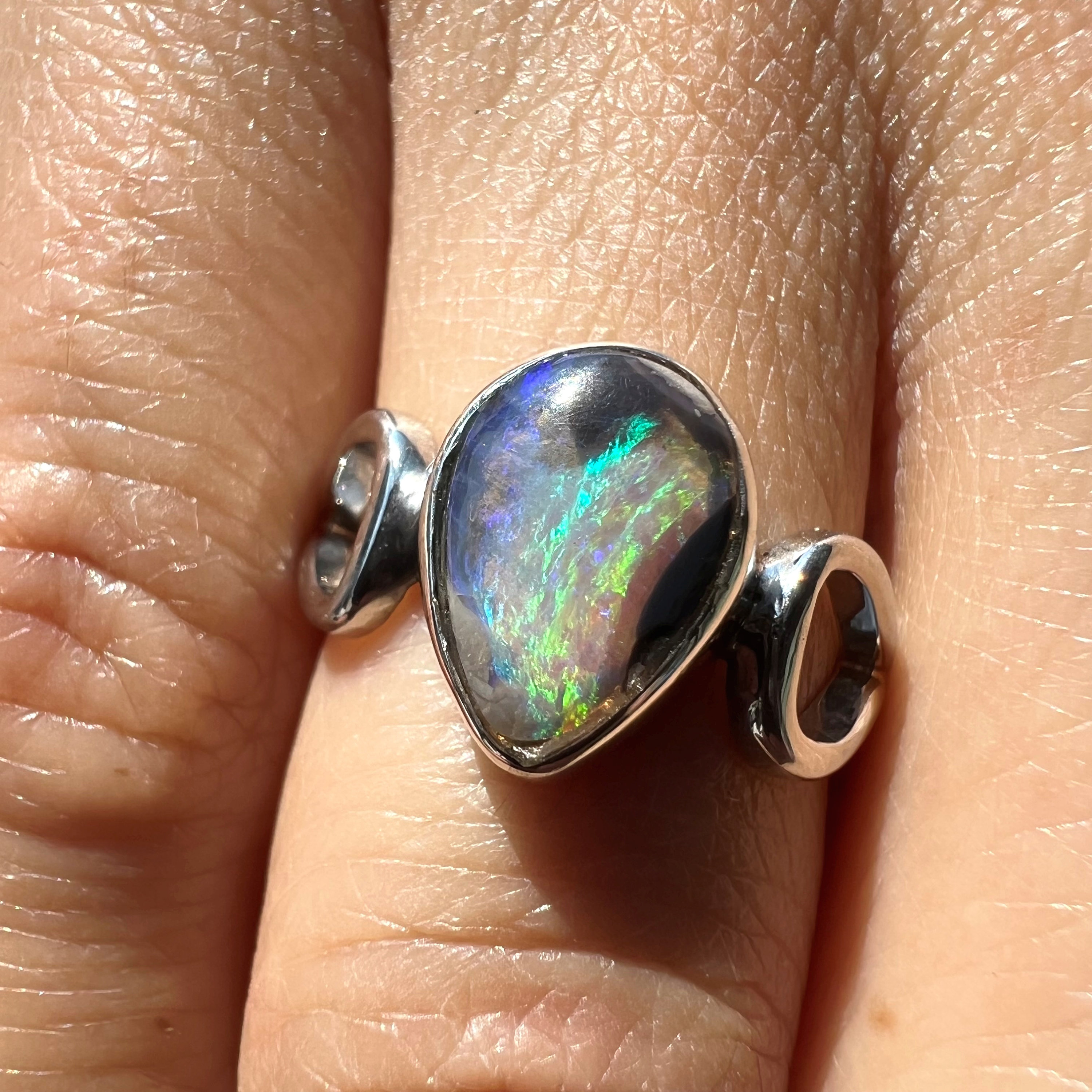 クーバーペディ オーストラリア クリスタルオパールリング - シルバー