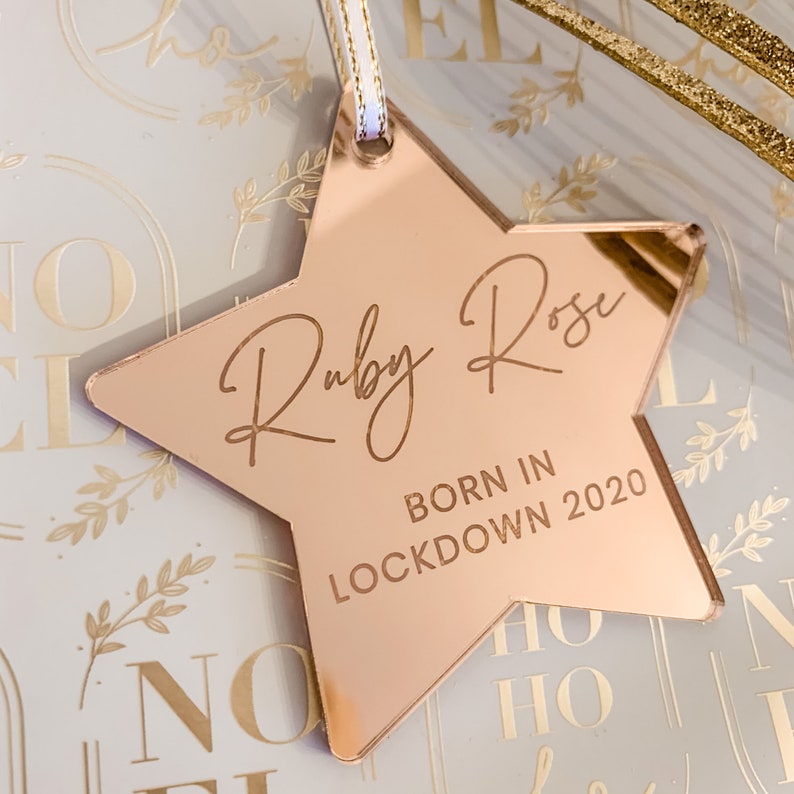 Born in Lockdown Hanging Tag Gold or Silver Mirror Baby/'s Keepsake Star Baby Girl/'s Personalised Hanging Decoration in Rose Gold