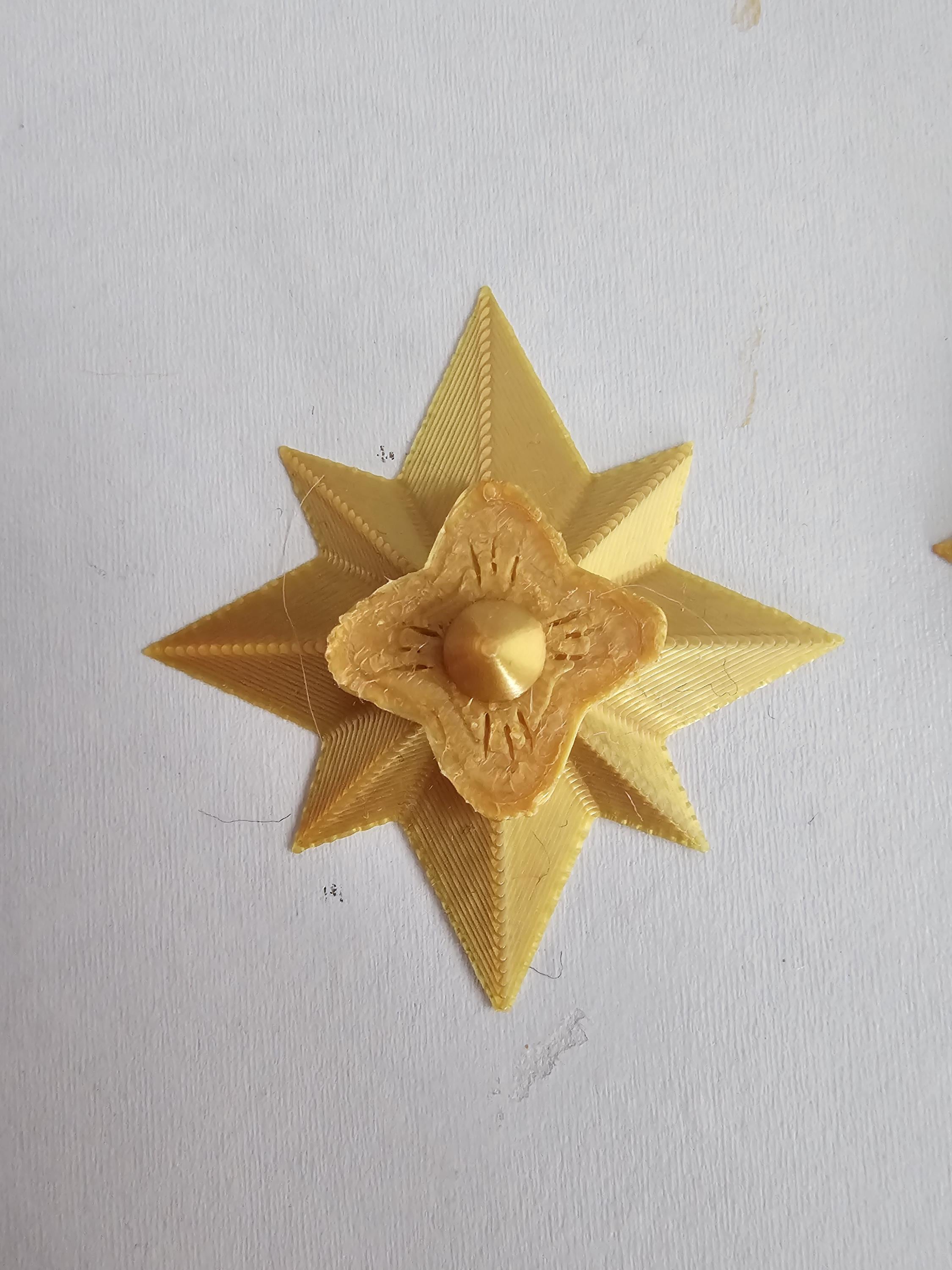 Broche étoile En Plaqué Or - Pierres Synthétiques Transparentes, Neuve Avec étiquettes