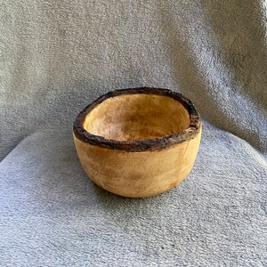 Vintage Rustic Hand Carved Hardwood Live Edge Bowl Made by Danny Seo