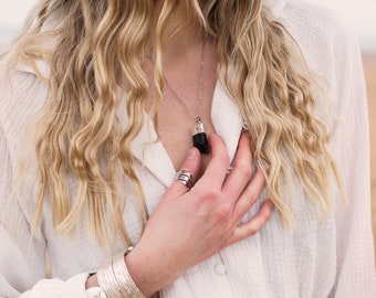 Raw tourmaline black crystal pendant sliver metal necklace healing positive energy boho