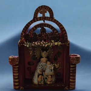 Altar dedicated to the Virgin of the Forsaken, of Valencia.