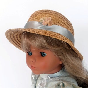 Collectible Doll . Lissi doll  Tatjana  19 &quot; produce in 1987 by Lissy doll factory . Christmas doll