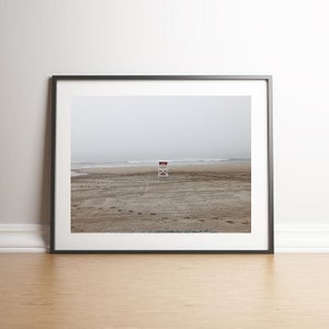 Foggy Gray Rettungsschwimmer Stuhl Scarborough Narragansett Rhode Island Strand | Sofortiger Download Digitaldruck