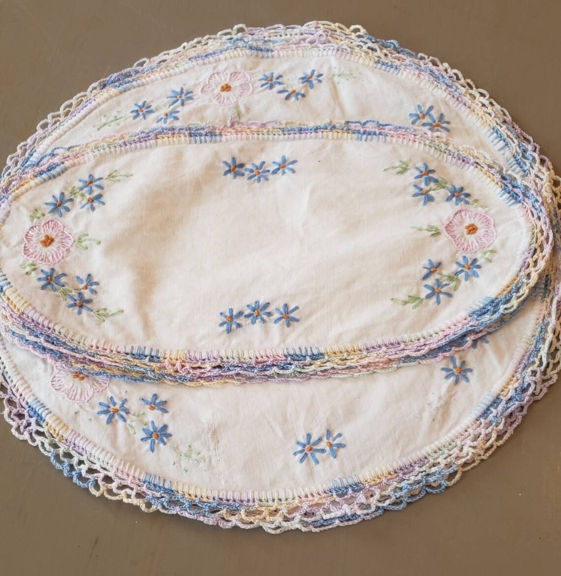 Vintage Table Linens Dresser Scarves Set of Four Hand Etsy