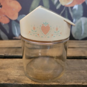 Vintage Gemco Glass Sugar Dispenser Country Cottage Style Screw on Lid FREE SHIPPING