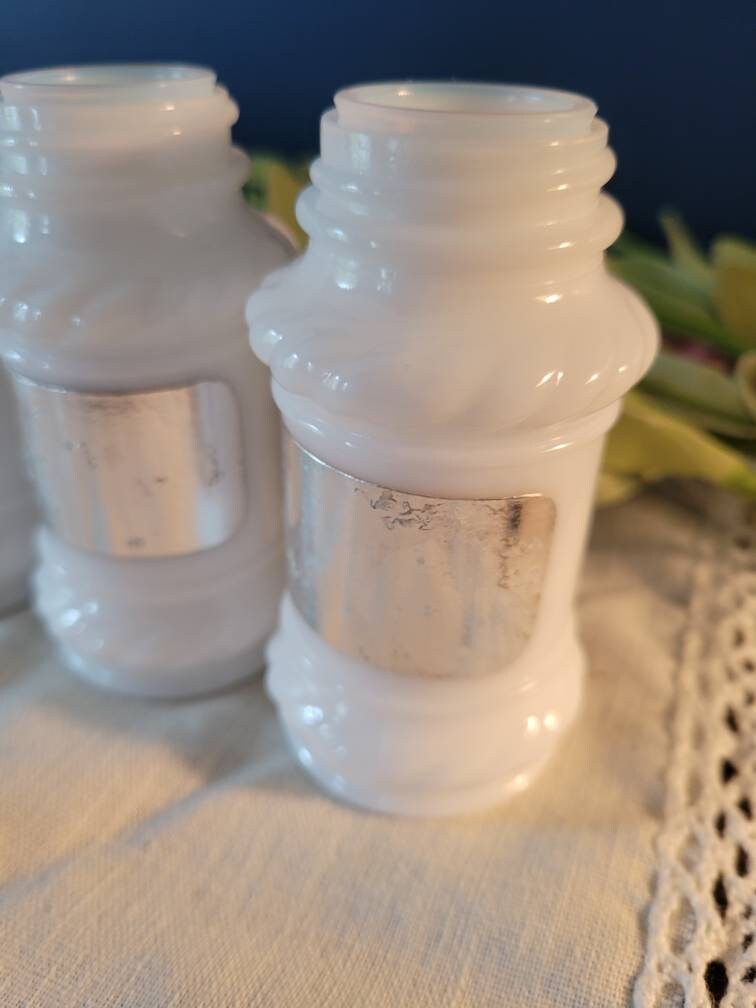 Vintage Milk Glass Spice Jars Set of 5 No Lids FREE SHIPPING Etsy