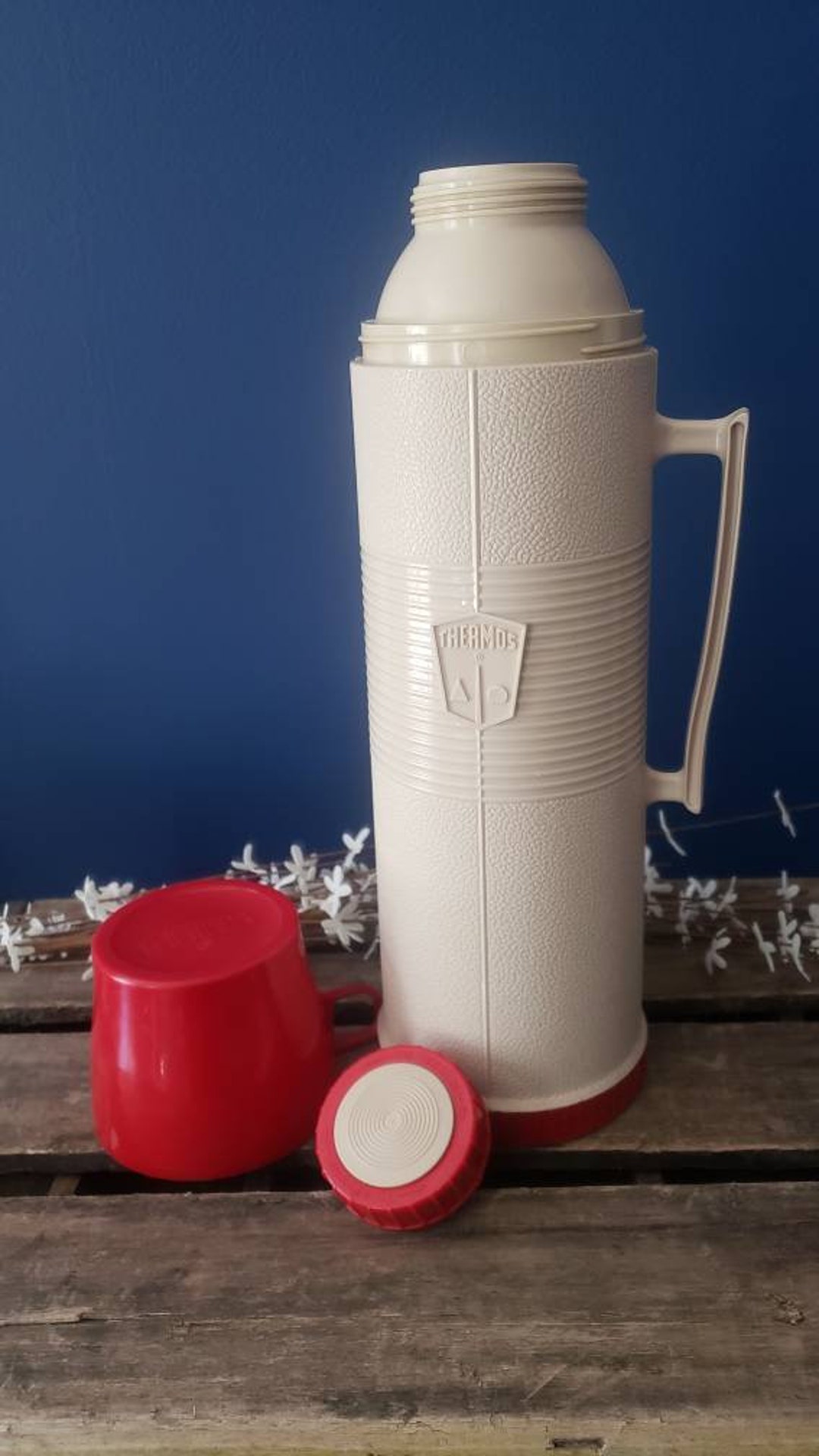 Vintage Thermos Model 2402 Vintage Coffee or Beverage Picnic 