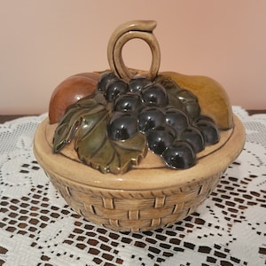 Vintage 3D Fruit Ceramic Jar Canister With Lid Retro Fruit  FREE SHIPPING