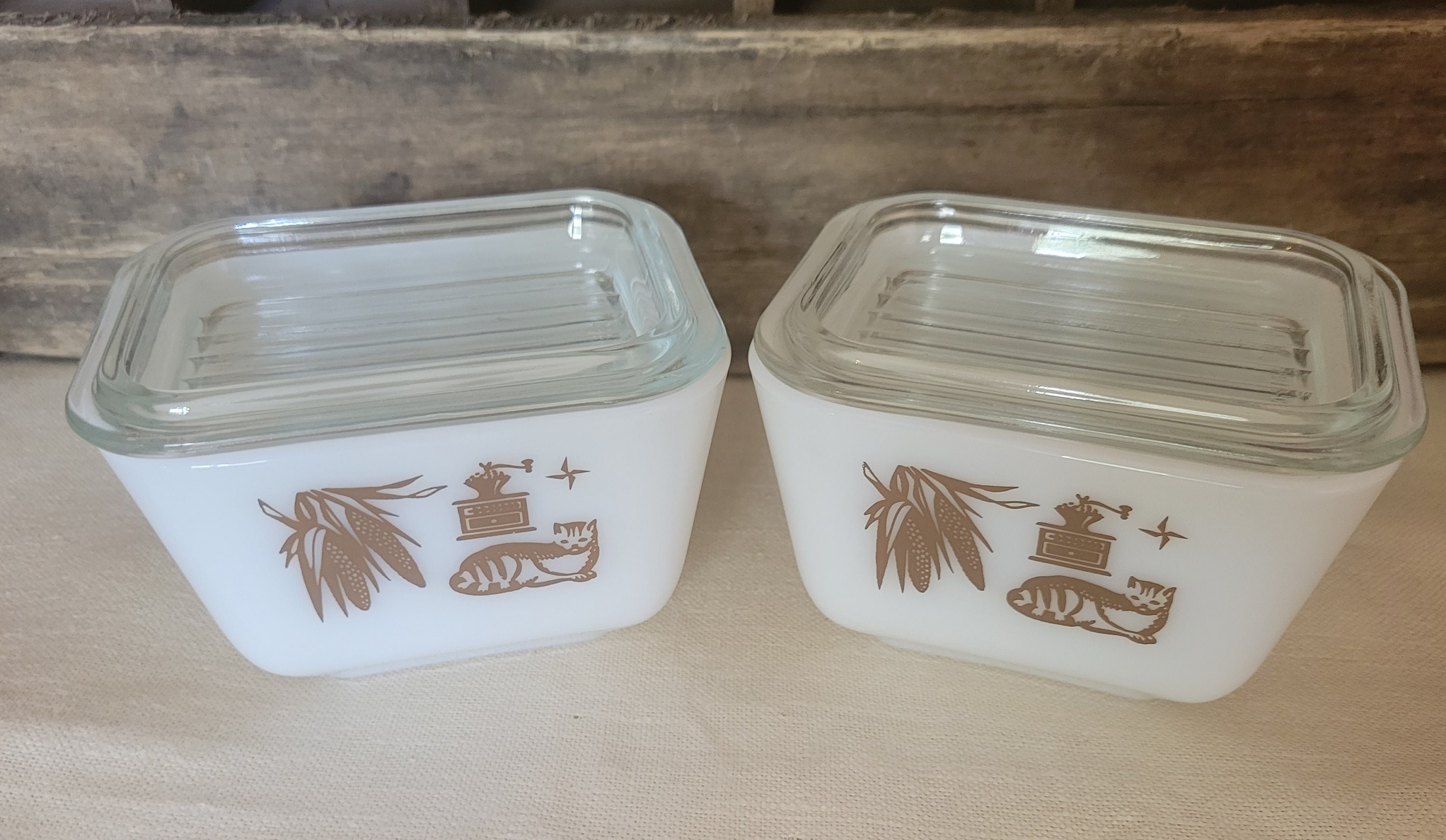 Vintage Pyrex Refrigerator Storage Dishes Full Set With Lids