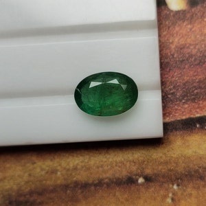 Natural Emerald Oval Cut 1.70 Carat Vivid Green Loose Oval Faceted Emerald gemstone Untreated Zambian Emerald Gemstone